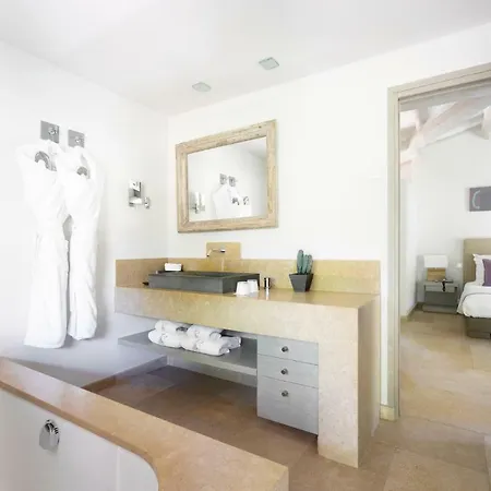 Le Pre De La Hotel