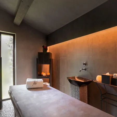 Le Pre De La Hotel