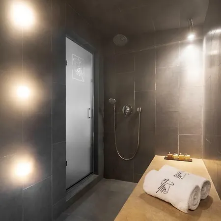 Szálloda Le Pre De La 4*